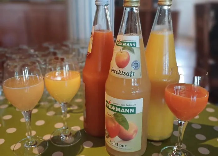 Apfelbluete Bed & Breakfast 8 Km Vom Bodensee